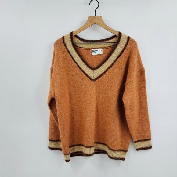 Rita Ora x Primark Tan V-Neck Striped Trim Fuzzy Knit Sweater Size Small - Picture 1 of 7